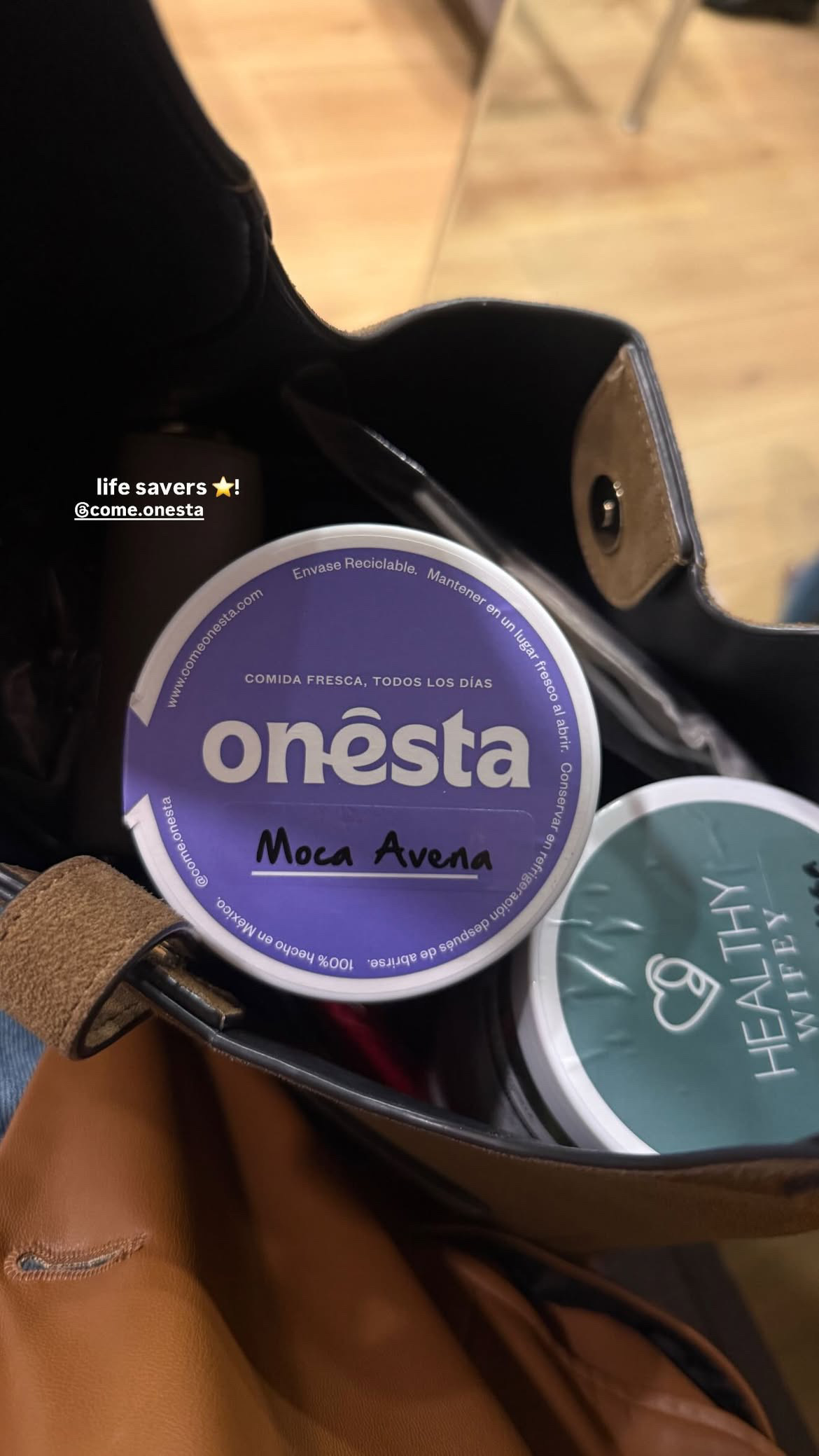 87650797-D4F2-4E91-A6FC-AFC21F0F0531